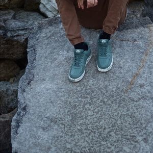 Meet your Posher, Kadian